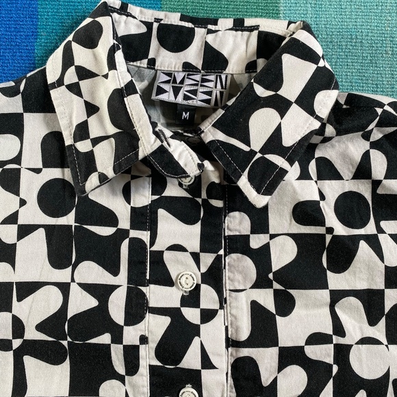 Dusen Dusen Shirt Dress - Picture 2 of 2